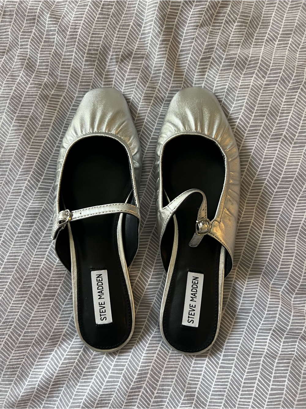 Steve Madden Gisele Silver mules 9.5